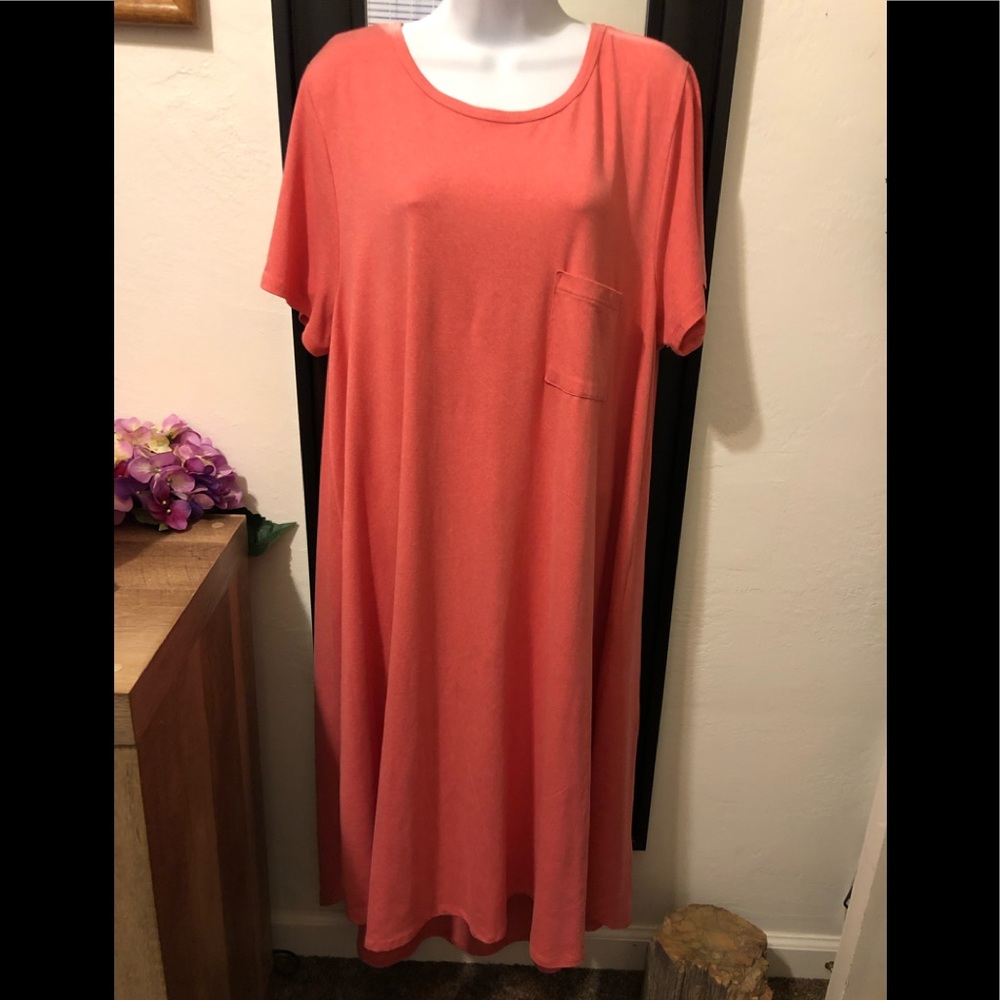 Lularoe Carley beautiful coral color 2x